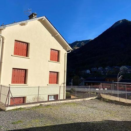 Appartement Au Centre Ville. Cauterets Eksteriør bilde